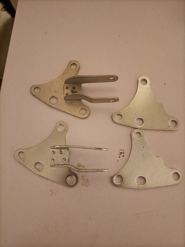 Lot goussets moteur - lot,