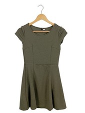 H&M DIVIDED Robe à manches