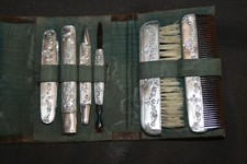 Nécessaire de toilette ancien