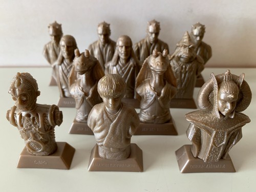 Lot bustes collector - 12,
