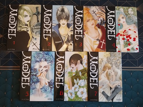 Manga model tomes - -,