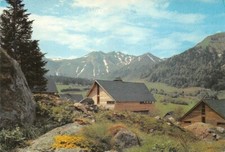 Chalets au pied du PUY-de-SANCY - l'Auvergne touristique 