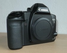 Appareil reflex argentique CANON EOS 3 - Format 35 mm