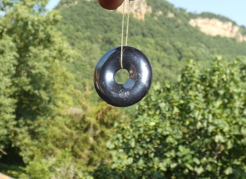 Pendentif donut hématite - donut, en