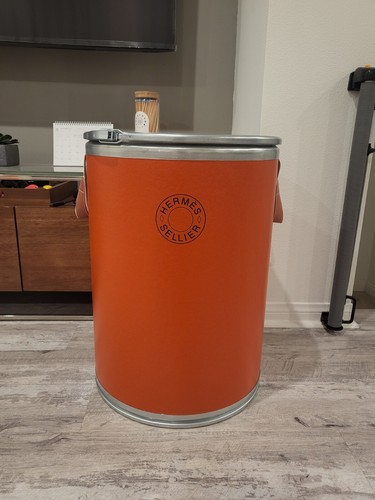 Authentic hermes saddle - hermes, box