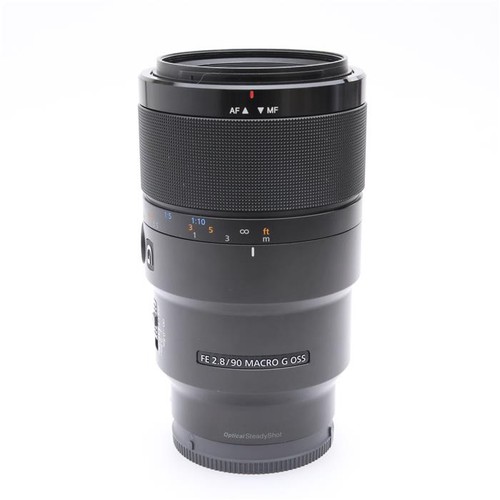Sony 90mm macro g - 90mm, f/2.8