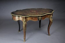 Impressive Salon Table