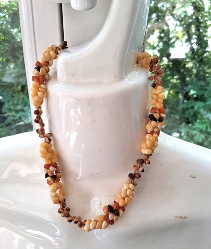 Beau collier coquillage - beau,