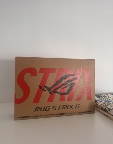 Asus rog strix g16 - strix,