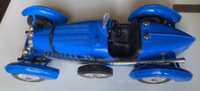 MAQUETTE DE VOITURE BUGATTI TYPE 58 1934.