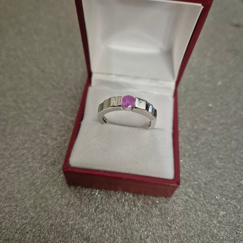 Madagascar pink sapphire - pink,