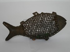 Cage à grillons en forme de