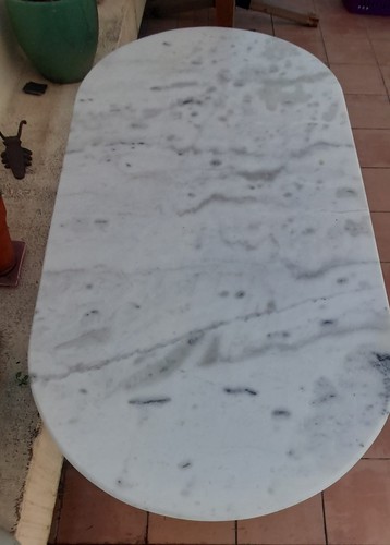Superbe table ovale marbre - en,