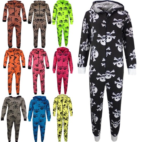 Pyjama une pièce - une,