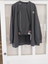 ensemble veste/pantalon taille 50/52 neuf