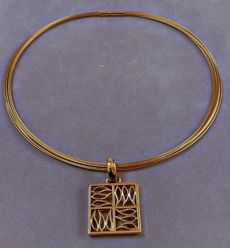 Superbe collier pierre - collier,