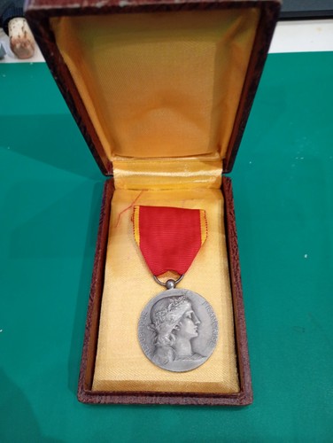 Medaille argent societe - argent,