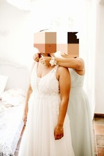 robe de mariée bohème Cymbelline. En soie avec dentelle de Calais. Décolleté dos