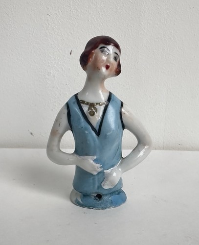 Ancien buste poupée