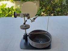 étau de montage mouches