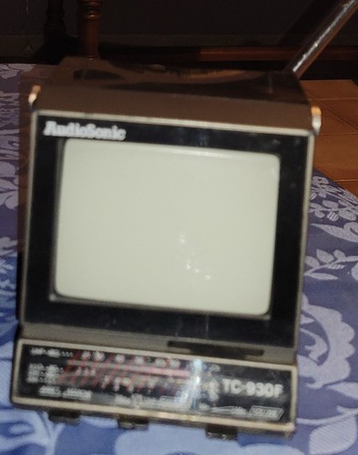 Ancienne radio non - radio, tv