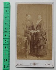 Photo ancienne format CDV Portrait homme - Femme (ca 1870-1880) par Jean à Niort