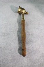 Ancien doseur de poudre