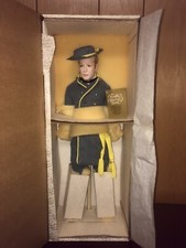 FRANKLIN MINT Heirloom Leslie