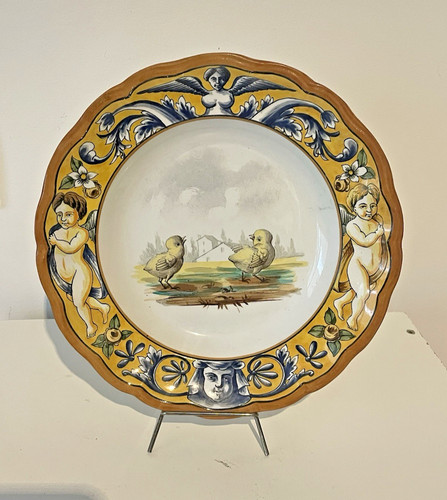 Rare assiette creuse kg - ,