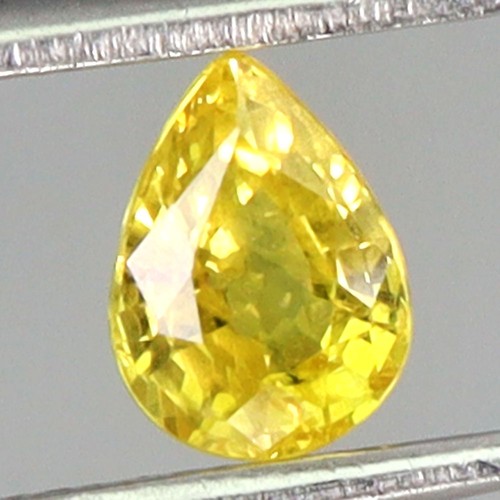 Saphir jaune naturel chauffé - naturel,
