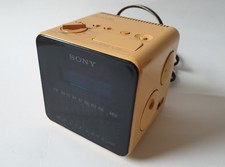 Sony digicube radio réveil ICF-C10W, 1988 design