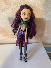 POUPEE EVER AFTER HIGH MATTEL