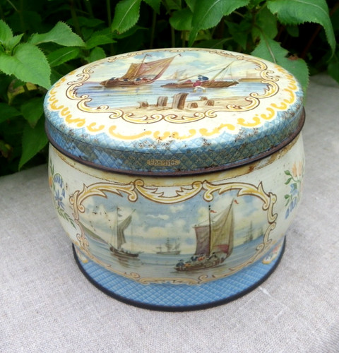 Ancienne boîte publicitaire - boÎte,