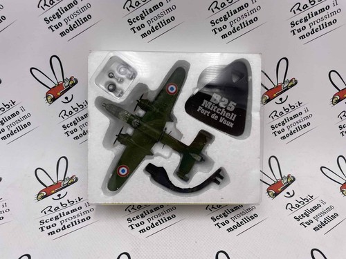 Die cast b25 mitchell - cast,