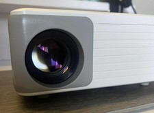 Mini Vidéoprojecteur AKIYO O1 avec Trépied - Full HD 1080P, 4K Supporté, 15000