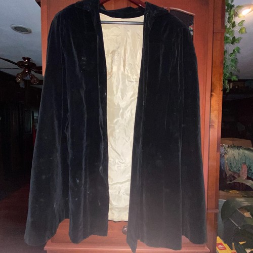 Vintage black velvet - velvet, cape