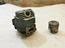 CYLINDRE PISTON MOTEUR DÉBROUSSAILLEUSE KUBOTA D210 D 210 D'OCCASION D'ORIGINE