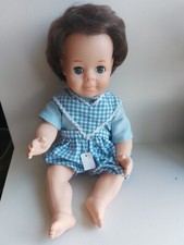 Très Belle poupée Michel