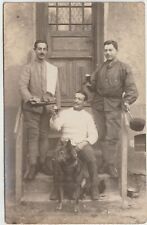carte photo de groupe poilus pinard gamelle chien berger belge malinois?