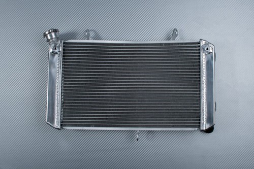 Radiateur eau type - d,