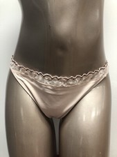 String Femme Chantelle Taille