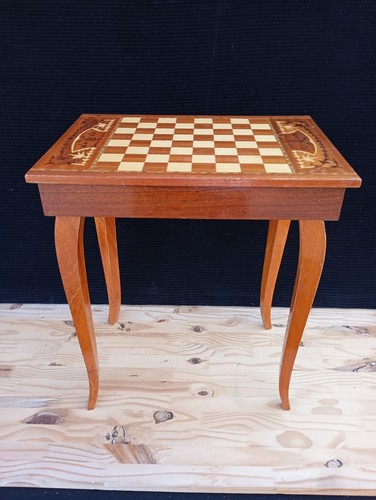 Ancienne table échiquier - ancienne,