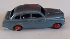 DINKY TOYS ... FORD VEDETTE