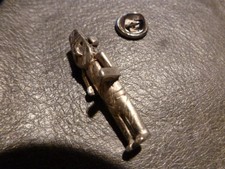 pin tim tintin tim & struppi  l'oreille cassée Le Fétiche ARUMBAYA