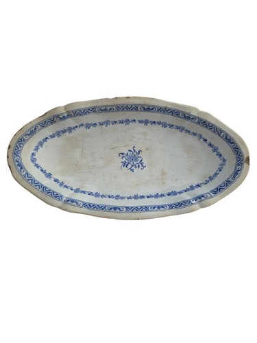 Ravier ovale ancien - , en
