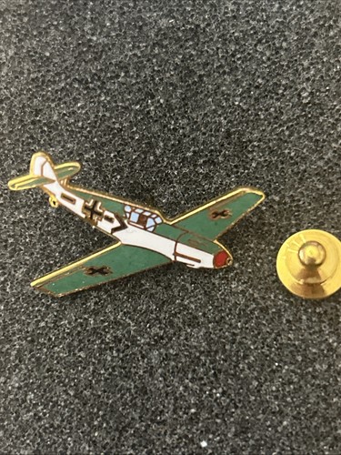 Pin pins - pin's, 21
