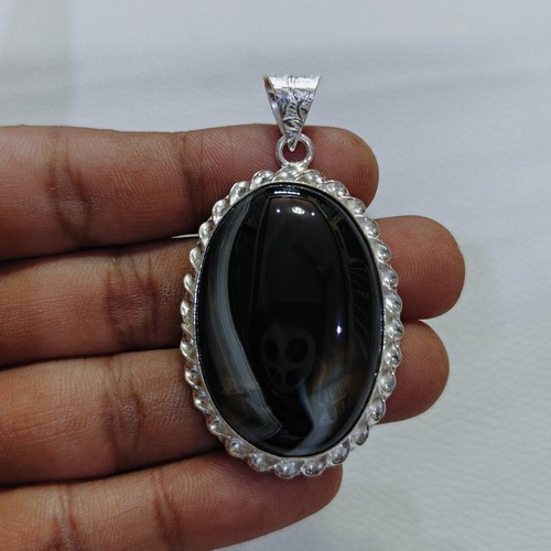 Pendentif pierre précieuse