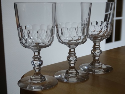 Anciens verres vin - anciens,