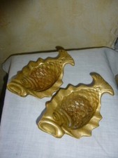 Deux poissons anciens en