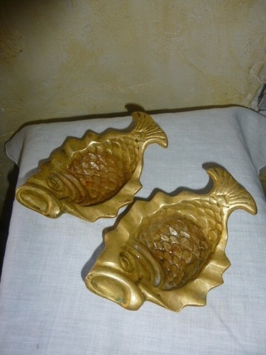 Deux poissons anciens - , en